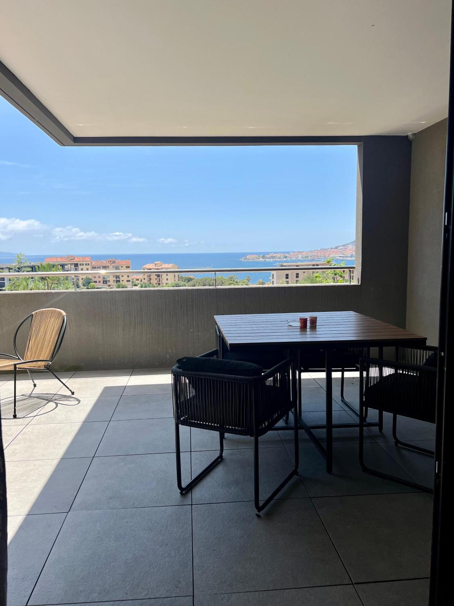 T2 Ajaccio vue mer Exterior foto